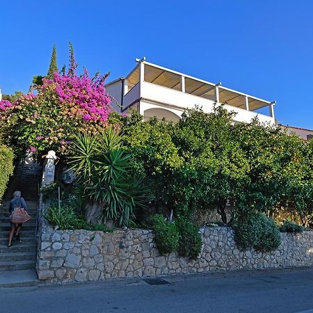 Apartments Biba Hvar ฮวาร์ ภายนอก รูปภาพ