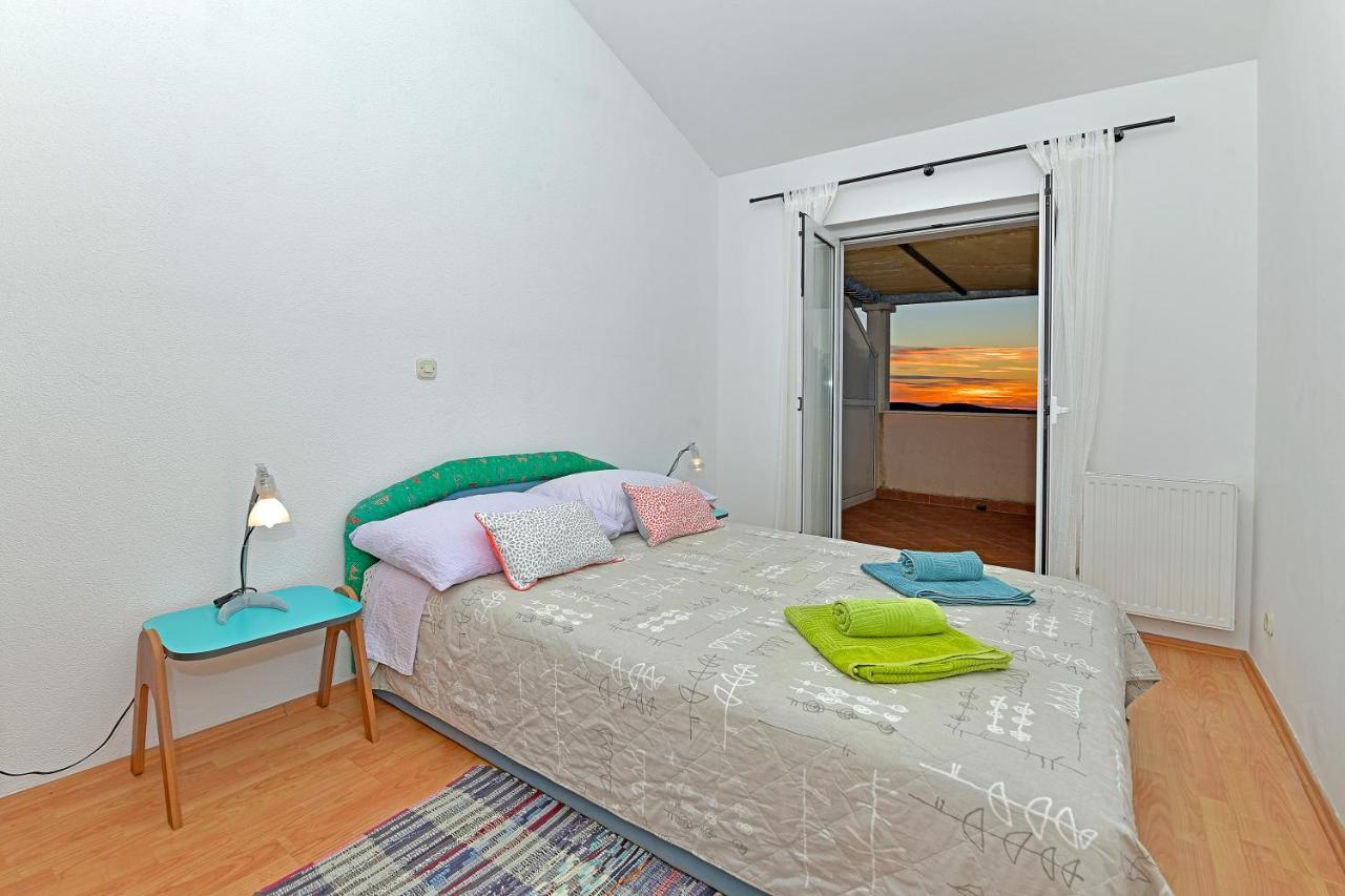 Apartments Biba Hvar ฮวาร์ ภายนอก รูปภาพ