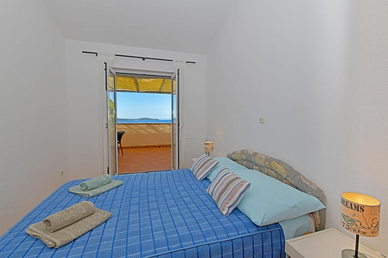 Apartments Biba Hvar ฮวาร์ ภายนอก รูปภาพ