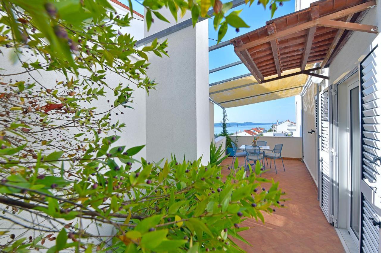 Apartments Biba Hvar ฮวาร์ ภายนอก รูปภาพ